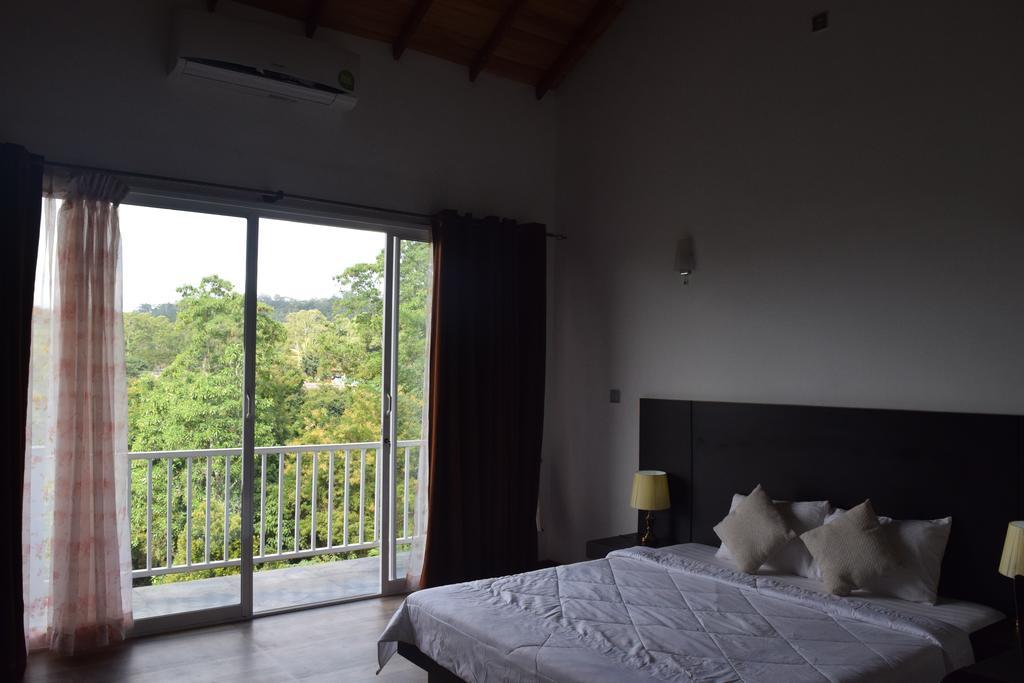 Bee View Home Stay Kandy Zewnętrze zdjęcie