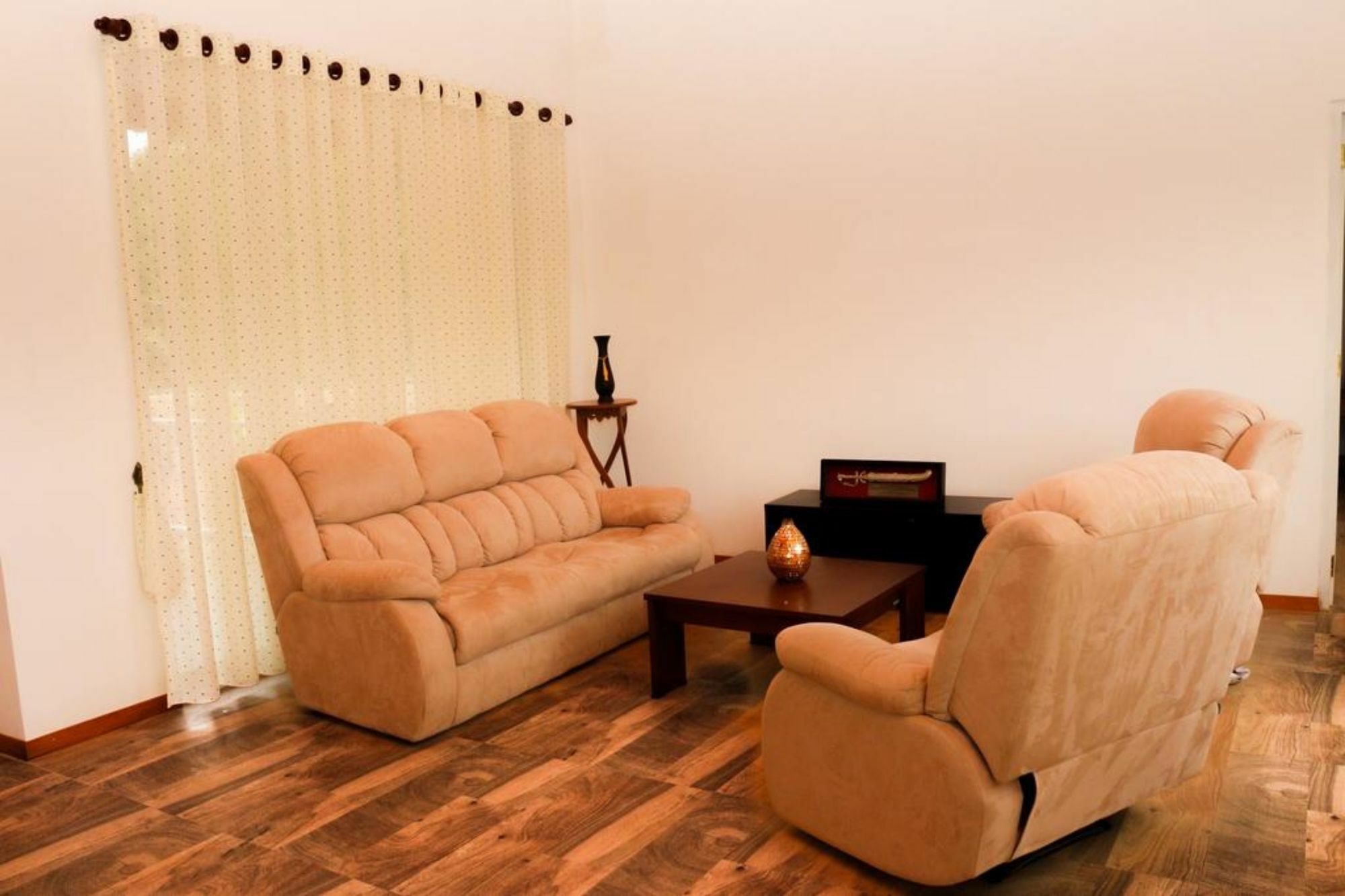Bee View Home Stay Kandy Zewnętrze zdjęcie